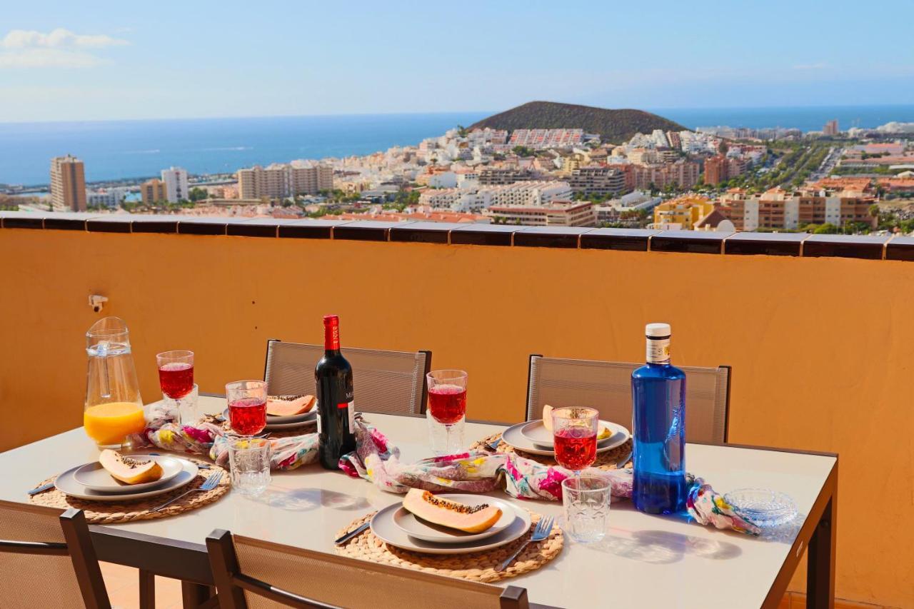 Ferienwohnung Sunset In The Heights Ocean View - Heated Pool Los Cristianos  Exterior foto